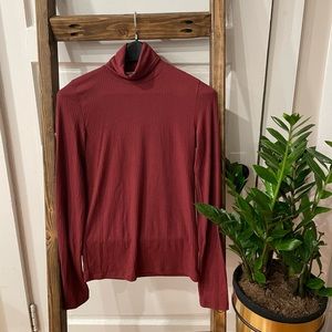 NWOT Madewell Ribbed Turtleneck